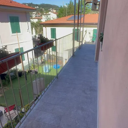 Apartment 5 Terre Hub La Pieve *